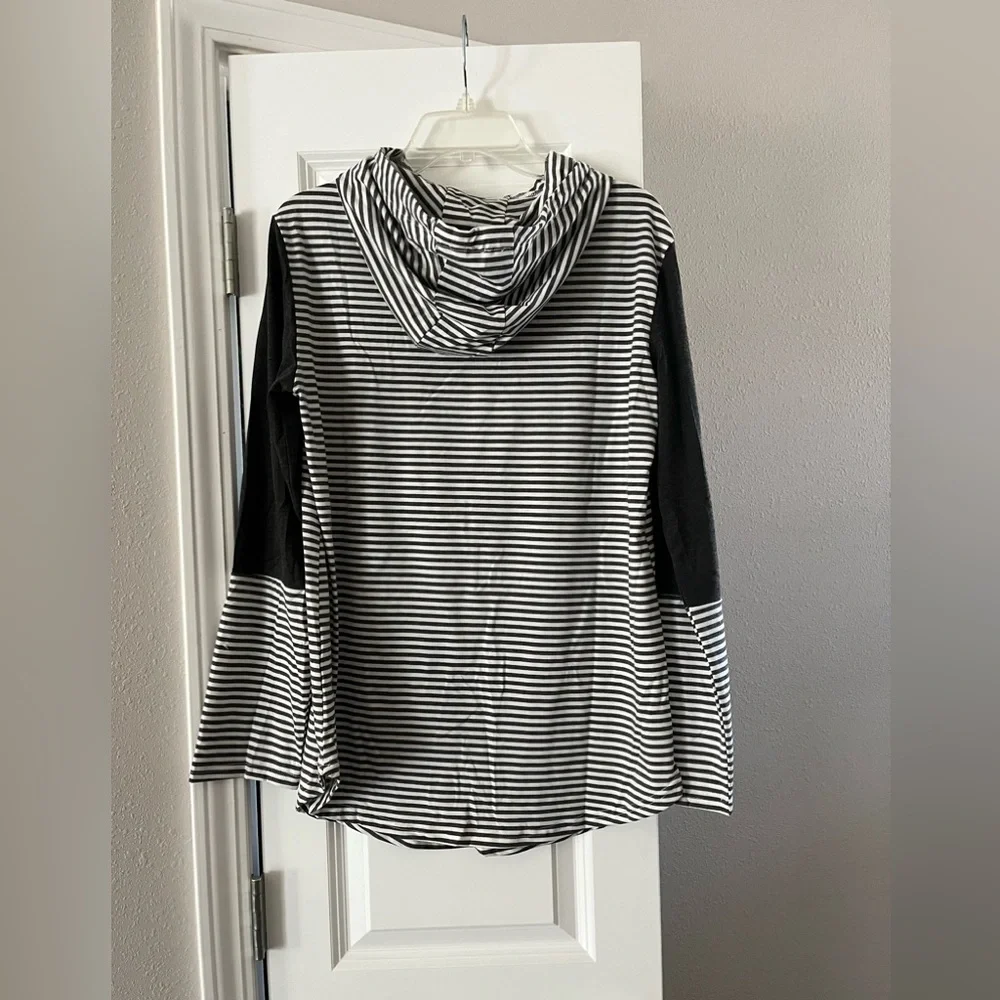 Womens hoodie shirt - Picture 2 of 4